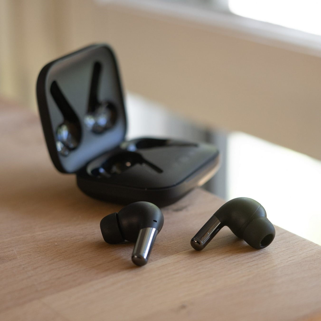 3 One Plus Wireless Ear Buds Pro