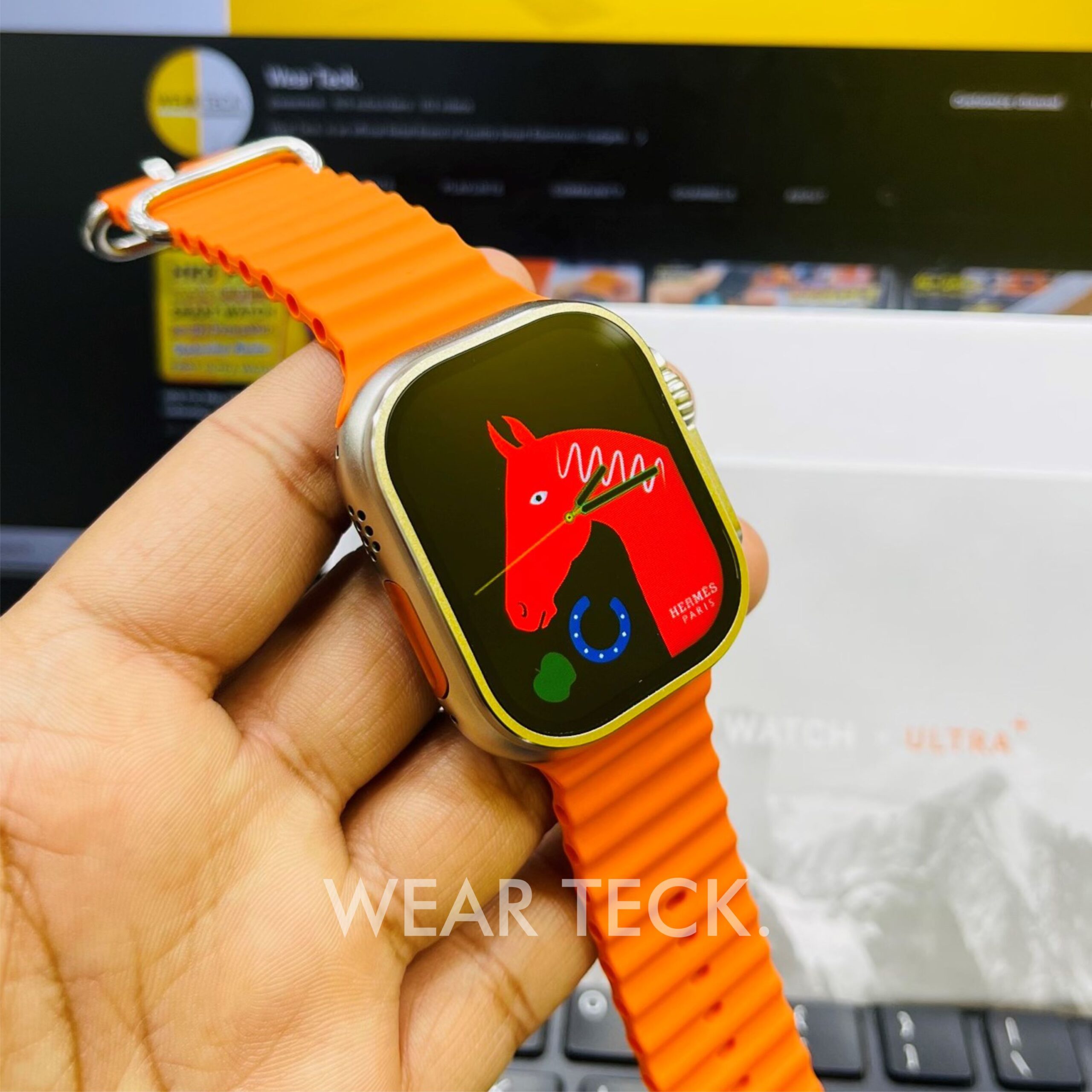 H11 Ultra Plus Smart Watch | 2.21 Inch Display Screen