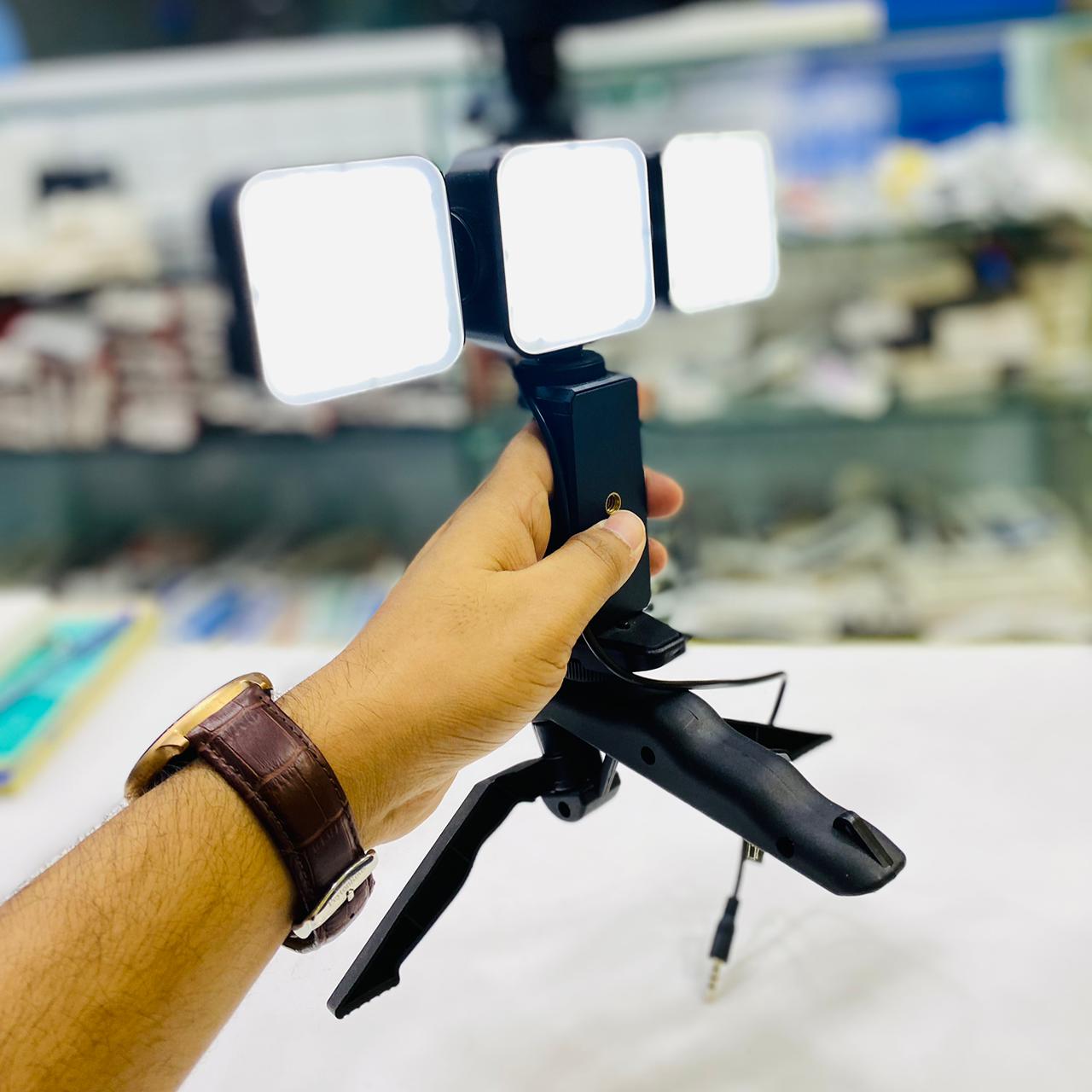 AY-49 Vlogging Kit with 3 Focus Lights & Mic.