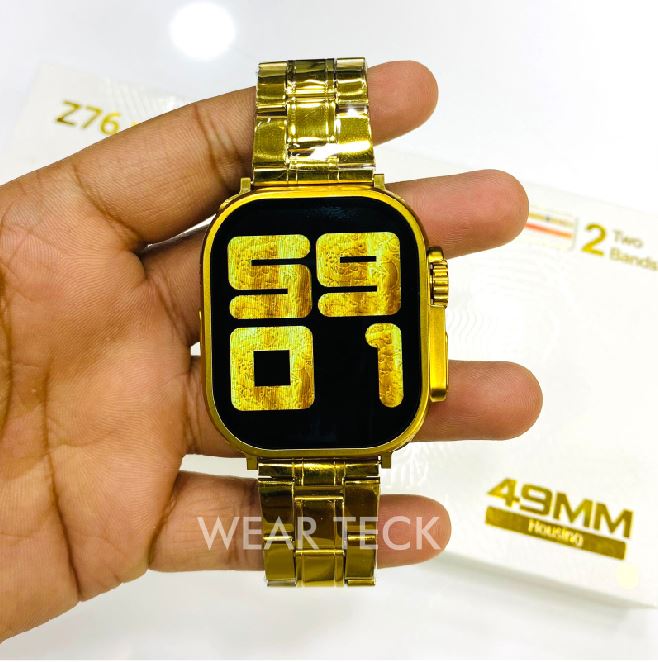 Z76 Ultra Smart Watch Golden Edition | 2 Pairs of Straps