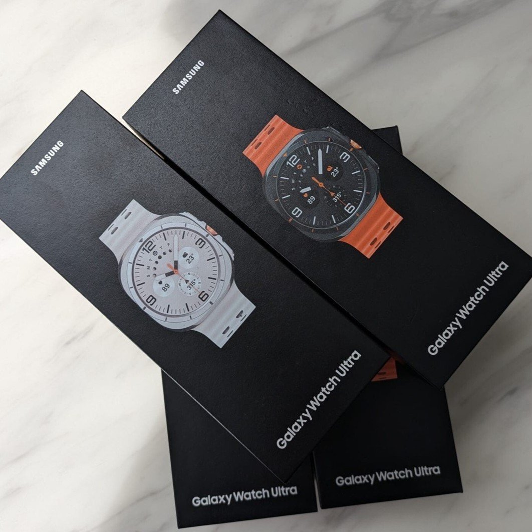SAMSUNG GALAXY WATCH ULTRA 2025